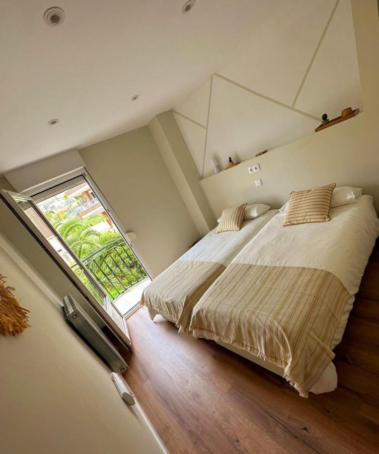 El Faro De La Barquera Apartment ซาน บีเซนเต เด ลา บาร์เกรา ภายนอก รูปภาพ